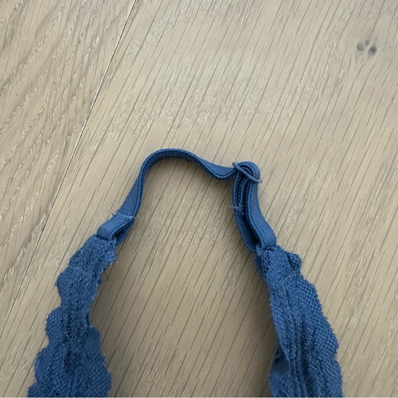 Victorias Secret Pink Sexy Bralette Bra Halter Top Lace Navy Blue XS Small 32B - Picture 3 of 9